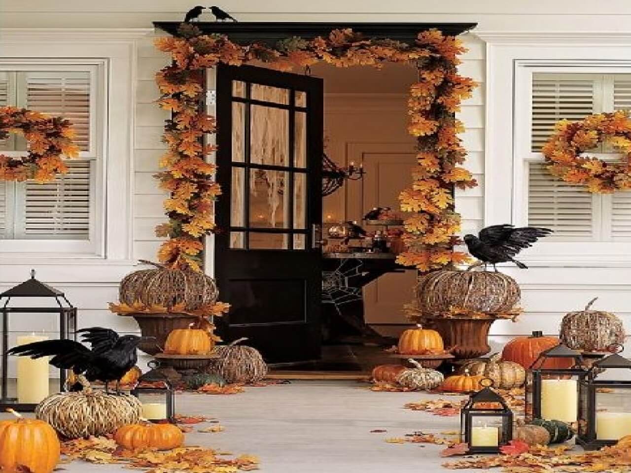 20 Autumn Decorating Ideas For Front Porch [ Updated 2024] Live Enhanced