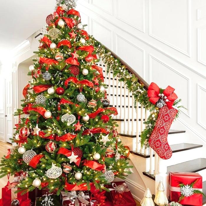 Attractive Decoration Ideas for Christmas Tree - Live Enhanced