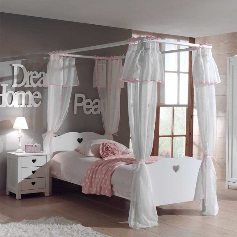 Best Fabulous Canopy Four Poster Bed Design Ideas - Live Enhanced