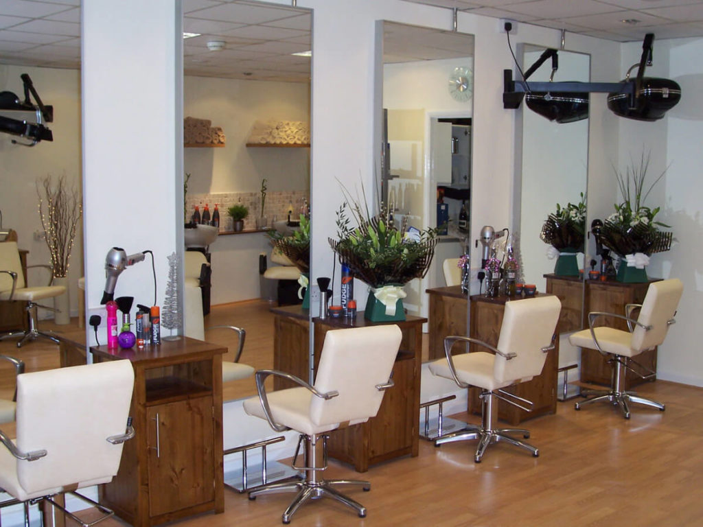 Attractive Salon Interior Design and Arrangement Ideas