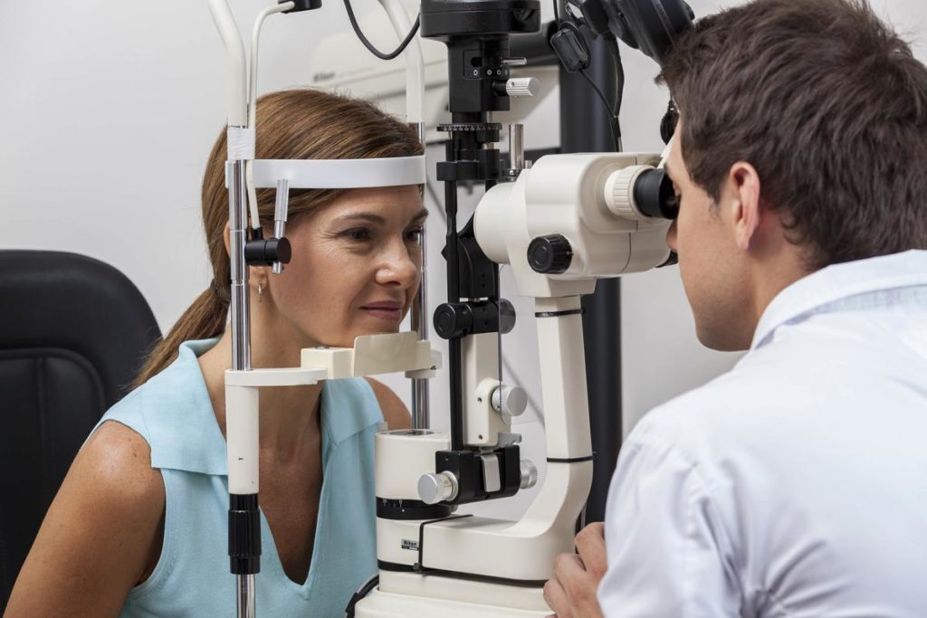 Benefits of Regular Visits to an Ophthalmologist in Singapore