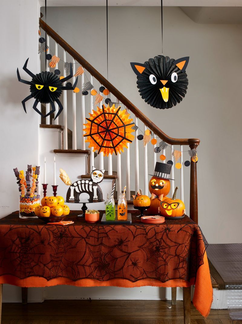 How To Arrange Kid Friendly Halloween Party At Home Live Enhanced