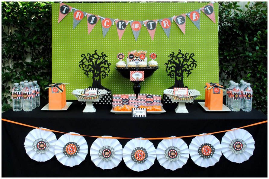 10 Tips To Host A Budget-Friendly Halloween Party! - Live Enhanced